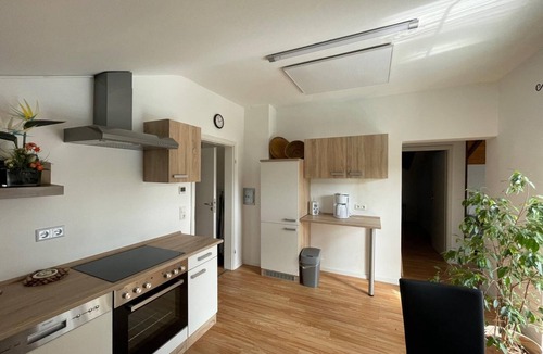 Blaibach Apartment | Gemütliche Ferienwohnung im 2.og Unterm Dach mit Kamin