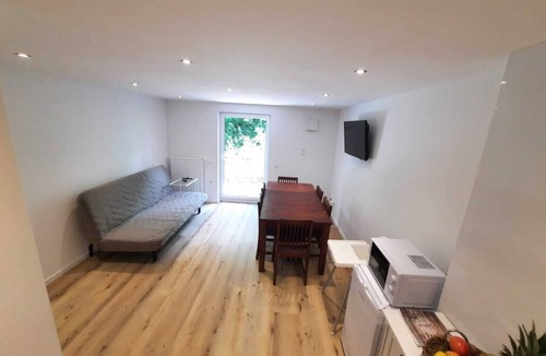 Guenzburg Apartment | Gemütliche Ferienwohnung für bis zu 6 Personen