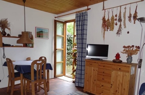 Eilsbrunn Apartment | Gemütliche Ferienwohnung mit einer Größe von 38 qm in Sinzing.