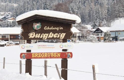 Burgberg Apartment | Gemütliche Ferienwohnung Krämer mit Bergblick