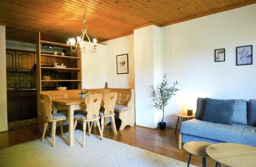 Zwiesel Apartment | Gemütliche Ferienwohnung mit Blick ins Grüne