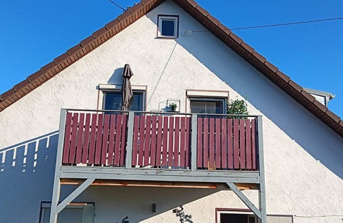 Leeder Apartment | Gemütliche Naturnahe Ferienwohnung in Oberbayern