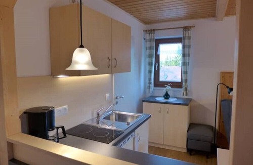 Fischlohe Apartment | Gemütliches Apartment für 2 Wald Stille