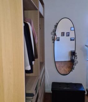 Zellerau House | Gemütliches Zimmer in einer Altbauwohnung in der Stadt