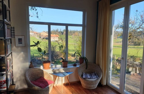 Maierhofen Apartment | Generous oasis in the countryside
