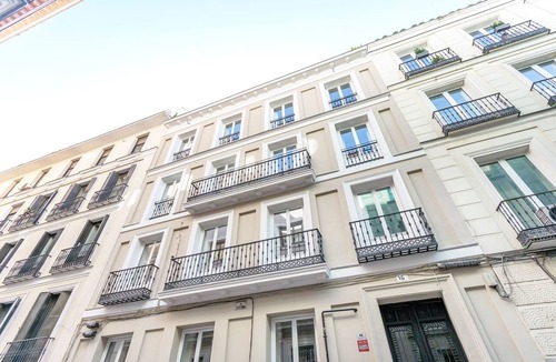 Cortes Apartment | Genteel Home Madrazo III