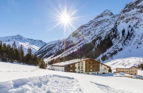 Plangeross Hotel | GenussHotel Sonnblick