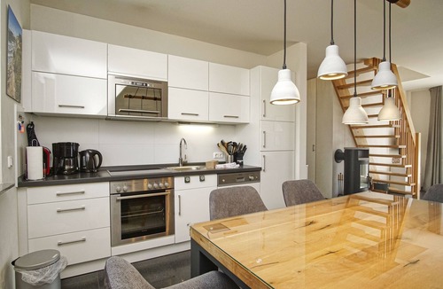 Thiessow Apartment | Geräumige Ferienwohnung Absoluter Strandnähe - Haus Sanddorn Fewo 07