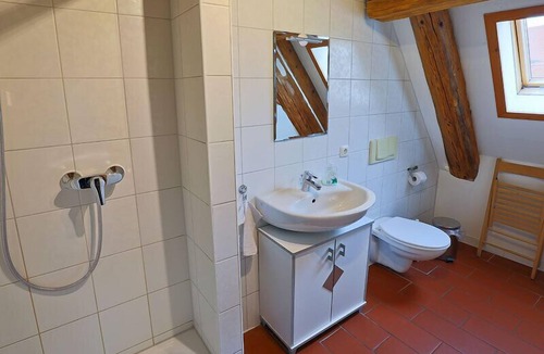 Hottingen Apartment | Geräumige FeWo (135qm) mit Galerie