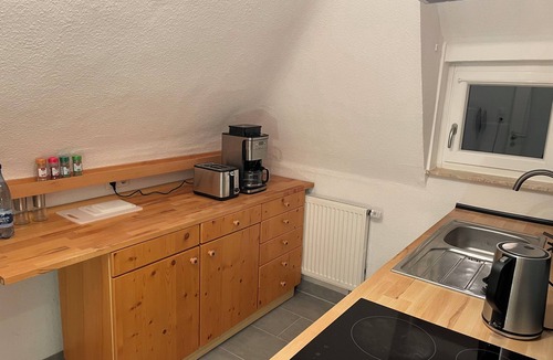 Grombuhl Apartment | Giebelglück- 3 room DG apartment 2 bedrooms, play corner, mini-balcony, Wlan