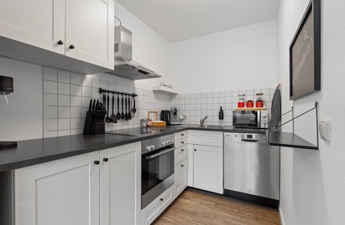 Kempten Apartment | Glücksfewo71, for families, center, private underground parking space, 2 terraces, Allgäu