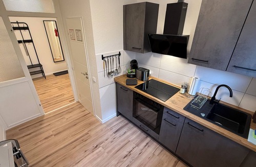 Luedenscheid Apartment | GNA02.02 - Apartment with 4 beds, modern kitchen, balcony & parking space