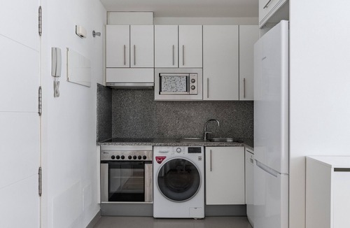 San Diego Apartment | Go Madrid Apartments by Olala Homes