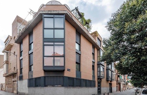 San Diego Apartment | Go Madrid Apartments by Olala Homes