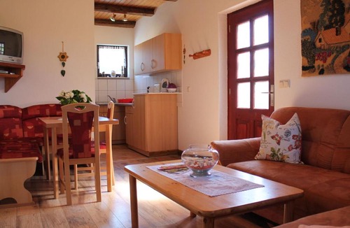 Steffenshagen Apartment | Gorgeous Apartment in Steffenshagen with parking and garden