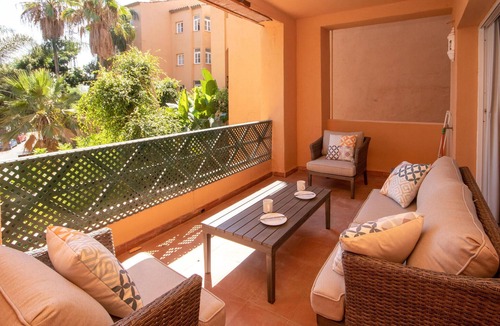 Mijas Apartment | Gorgeous apartment in Calahonda with WiFi