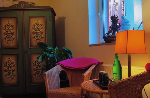 Kaufbeuren Hotel | Grüne Tara Zimmer im Tantrischen Kloster