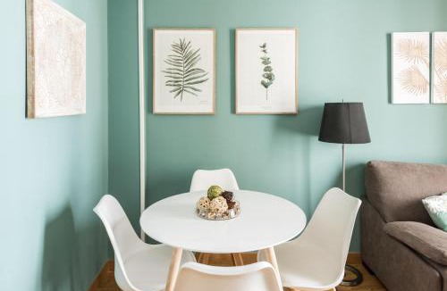Malasana Apartment | Gran Via I Santa Ana