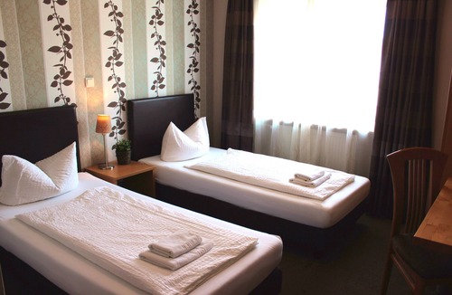 Friedrichshofen-Hollerstauden Hotel | greenpartment Boardinghouse Hotel Ingolstadt Friedrichshofen