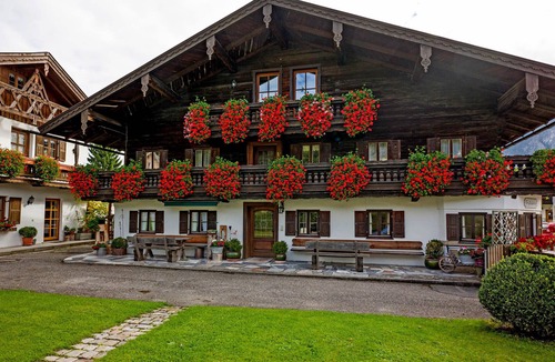 Kiefersfelden Apartment | "große" Ferienwohnung Zuhaus bis 7 Personen (96 qm)
