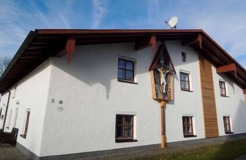 Zwolfhauser Apartment | Große Ferienwohnung (140qm) mit drei Schlaf- und einem Kaminzimmer