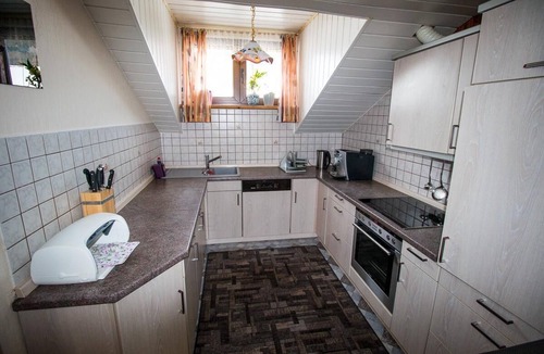 Hohenau Apartment | Große Ferienwohnung für 6 Personen in ruhiger Lage mit Balkon