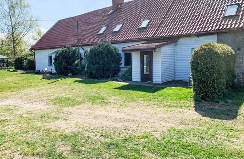 Katschow Apartment | Große Ferienwohnung in Dargen mit Grill by Interhome
