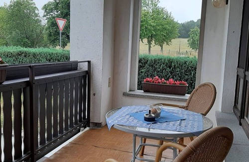 Malschwitz Apartment | Große Ferienwohnung in Niedergurig mit Großem Ga by Interhome