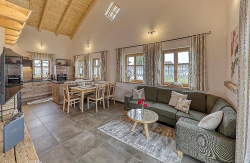 Freyung Apartment | Große Ferienwohnung mit Whirlpool und Grillmöglichkeit