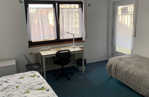 Karlsruhe City Centre Apartment | Große und Gemütliche Wohnung Direkt in der Innenstadt - Appartement mit 3 Schlafzimmern