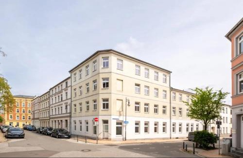 Ostorf Apartment | Große Wohnung mit XXl-Balkon in Schwerin Mitte