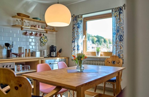 Rabenstein Apartment | "Großer Rachel" Large 3 Bedroom Apartment (Am Kaisersteig Ferienwohnungen)