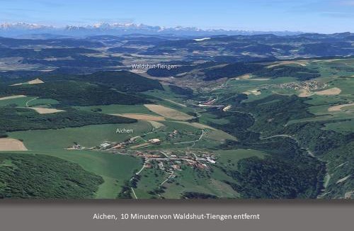 Waldshut-Tiengen Apartment | Großes Apartment Evergreen bis 8 Personen bei Waldshut