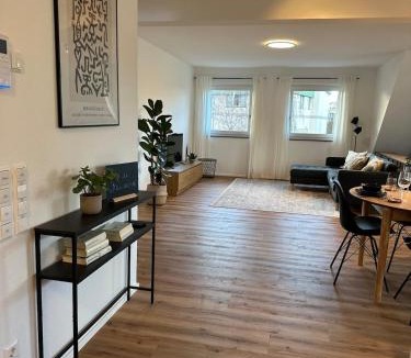 Weingarten Apartment | Großzügige Dachgeschosswohnung in Weingarten