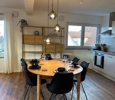 Weingarten Apartment | Großzügige Dachgeschosswohnung in Weingarten