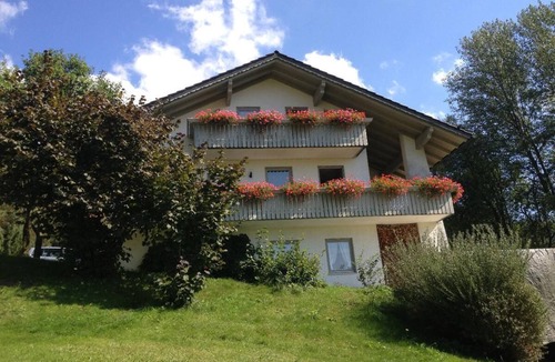 Silberberg Apartment | Großzügige Ferienwohnung (75qm) im Dachgeschoss