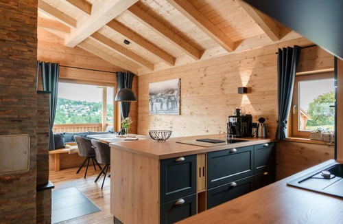 Bischofsgruen Apartment | Großzügiges Chalet für bis zu Vier Personen mit Relaxlounge und Privatsauna