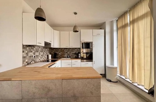 Hammfeld Apartment | Großzügiges Penthouse in Neuss Düsseldorf mit Terrasse