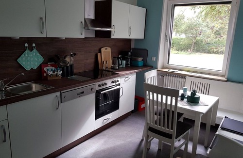 Gundelfingen an der Donau Apartment | Großzügiges 4-Sterne Ferienhaus mit moderner Ausstattung in direkter Flusslage -perfekt für einen Besuch im LEGOLAND