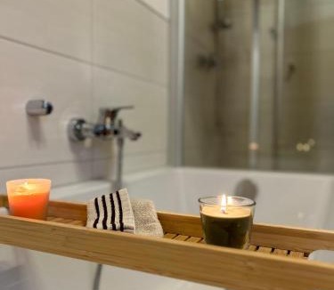 Bad Berneck im Fichtelgebirge Apartment | Große helle Ferienwohnung mit Balkon, ruhig gelegen mit guter Verkehrsanbindung
