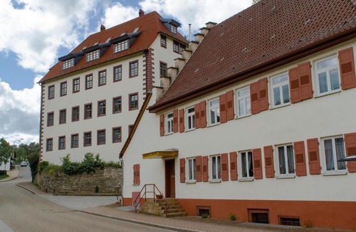 Gemarkung Muhlen am Neckar Apartment | Grosszuegiges-Apartment-auf-Schloss-Muehlen