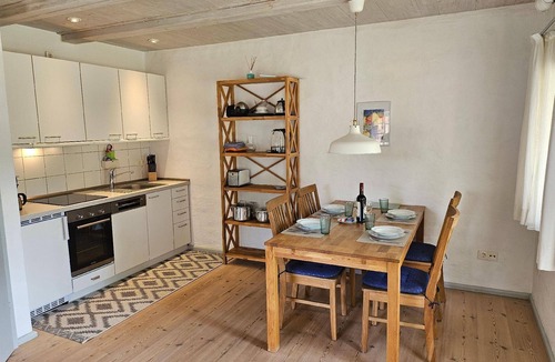 Curau Apartment | Ground floor flat in Curau with terrace, garden and barbecue