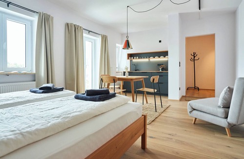 Bad Toelz House | Guest House 'Alte Seifensiederei - Thay' with Shared Terrace, Shared Garden and Wi-Fi