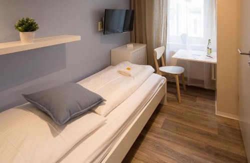 Mitte House | GuestHouse Köhn51, zentral gelegene, stilvoll eingerichtete Zimmer mit eigener Teeküche
