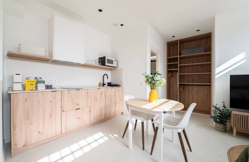 San Blas-Canillejas Apartment | GuestReady - Super cozy studio in Madrid