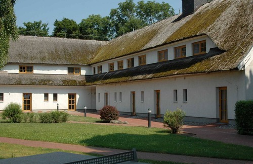 Alt Reddevitz Apartment | Höfthus 17 - HH17, Germany