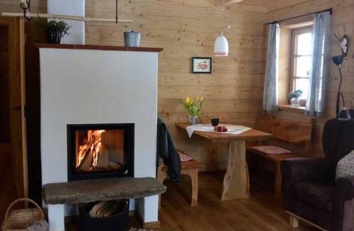 Altnußberg Ski Chalet | Hütten am Waldrand