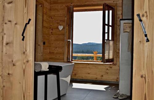 Altnußberg Ski Chalet | Hütten am Waldrand