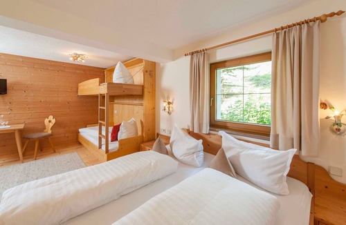 Pfunds Other | Hüttenzauber family room - Hotel Berghof