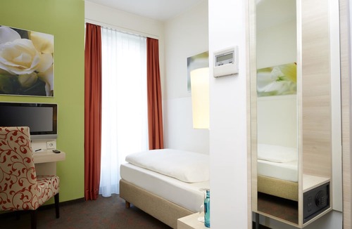 Ludwigsvorstadt-Kliniken Hotel | H+ Hotel München